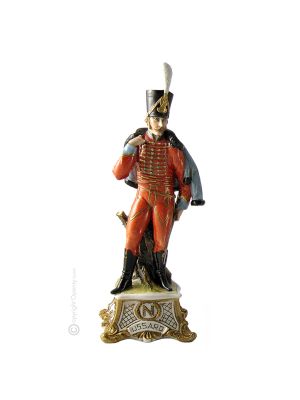 NAPOLEONE Statuetta statuina figura porcellana Capodimonte fatto a mano Made in Italy