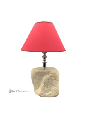 LAMPADA in Sassi di Marmo, paralume in pietra naturale, dal design moderno, realizzata a mano.