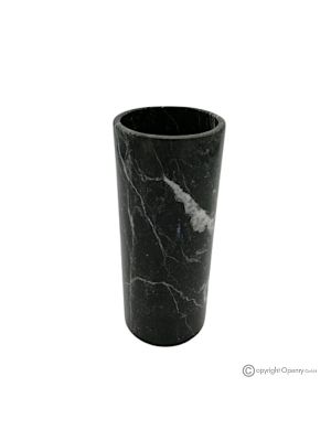 VASO cilindrico in marmo, pietra naturale, lavorato artigianalmente, design moderno ed elegante.