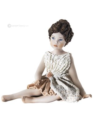 DALIA - Capodimonte, statuetta romantica in porcellana d’arte unica.