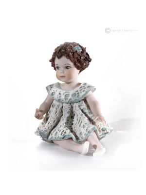 IRENE - Capodimonte, statuetta di porcellana pregiata, un pezzo d'arte raro.