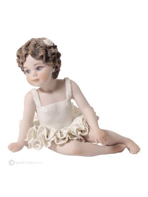 ORTHENCINE - Statuetta Capodimonte, ballerina romantica, un capolavoro in porcellana.