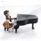 ELISA Statuetta porcellana Capodimonte, eleganza di una musicista con pianoforte.